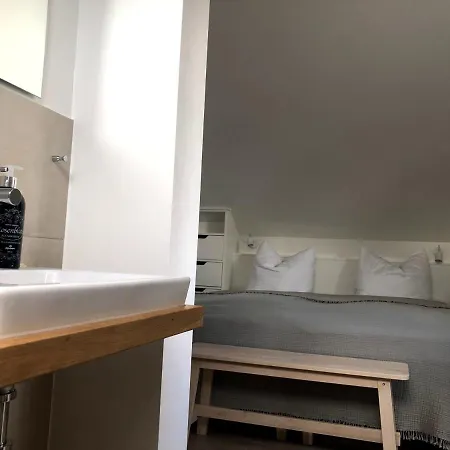 Oldsens - Wohnen Zwischen Wind Und Weite * 웨베눔