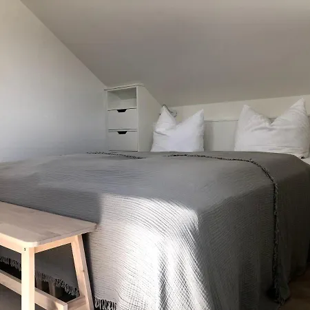 아파트 Oldsens - Wohnen Zwischen Wind Und Weite 웨베눔